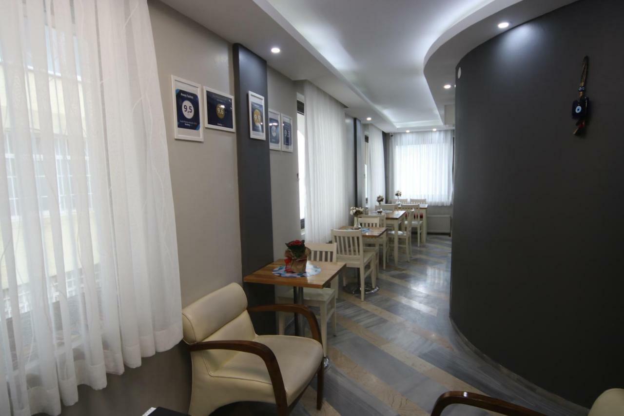 Away Hotel Istanbulská provincie Exteriér fotografie